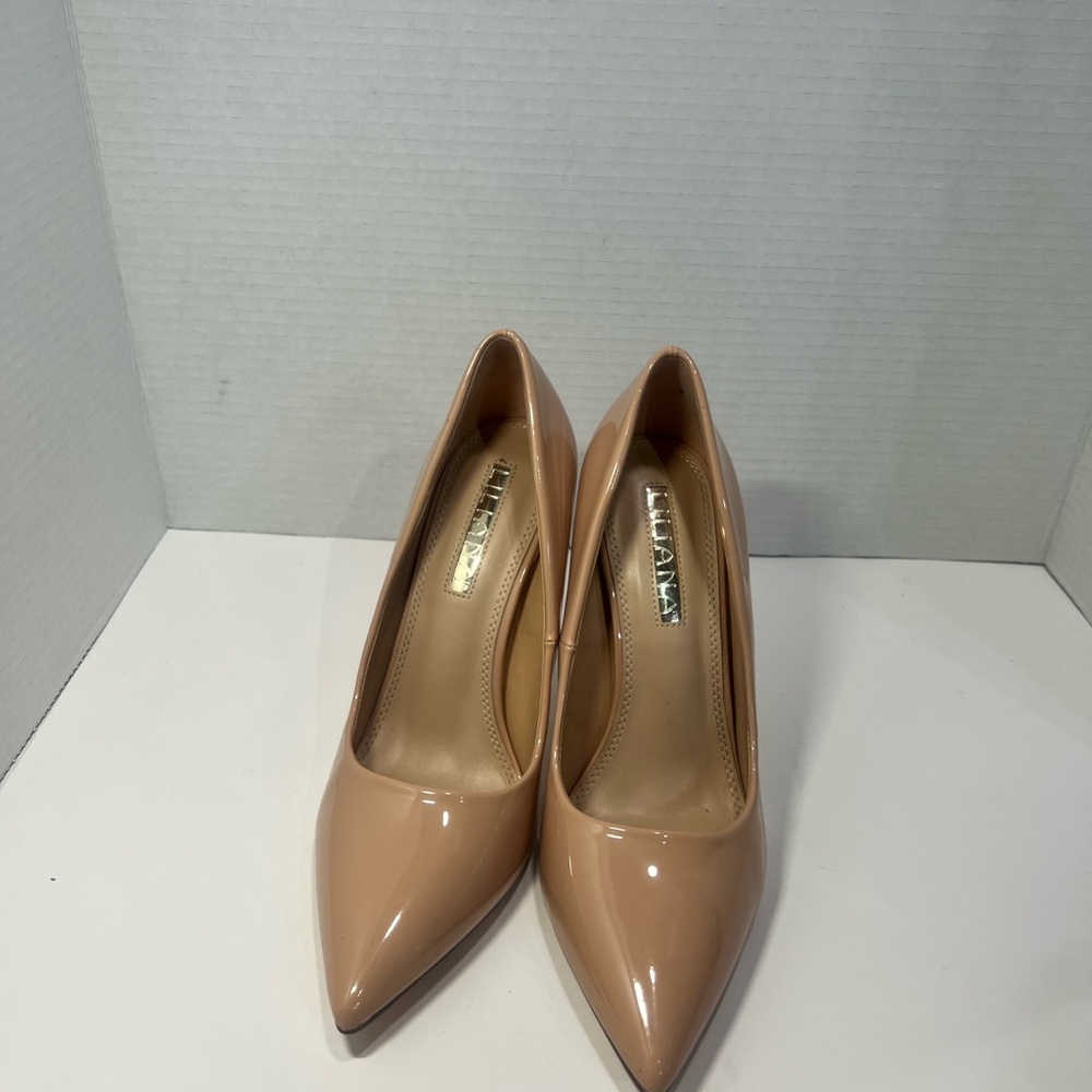 Liliana Blush/ Nude/ Beige Patent Pointed-Toe Stiletto Pumps - Picture 2 of 5